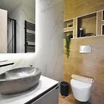 Apartment The Kleko Project By Halu! Next To Venizelou Metro Station *