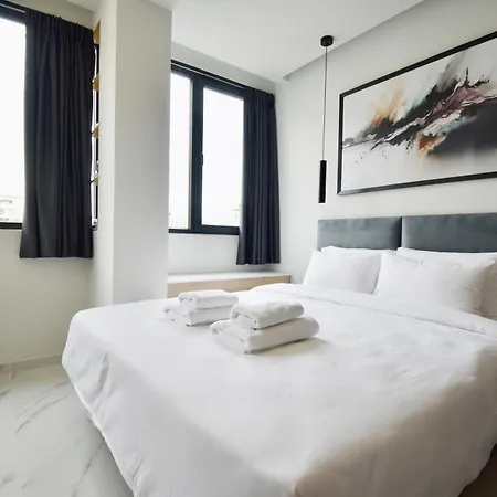 The Kleko Project By Halu! Next To Venizelou Metro Station * Saloniki