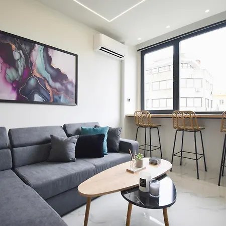 The Kleko Project By Halu! Next To Venizelou Metro Station Apartman