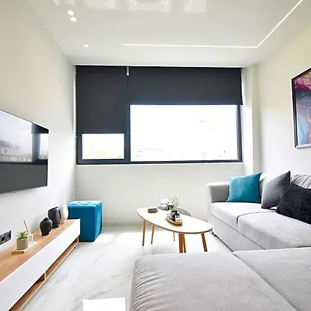 The Kleko Project By Halu! Next To Venizelou Metro Station Appartement Thessalonique