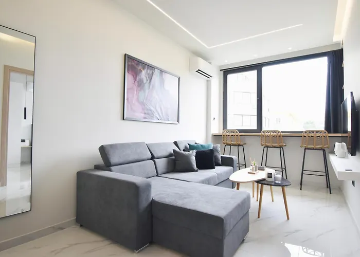 The Kleko Project By Halu! Next To Venizelou Metro Station Apartman *